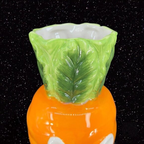 Ceramic Porcelain Bunny And Carrot Tall Vase 3D Figural Whimsical Vase 9"Tall - Picture 2 of 10